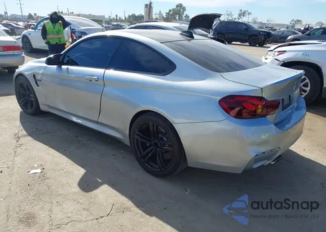 2016 BMW M4 z USA, uszkodzony, nr VIN WBS3R9C55GK337821